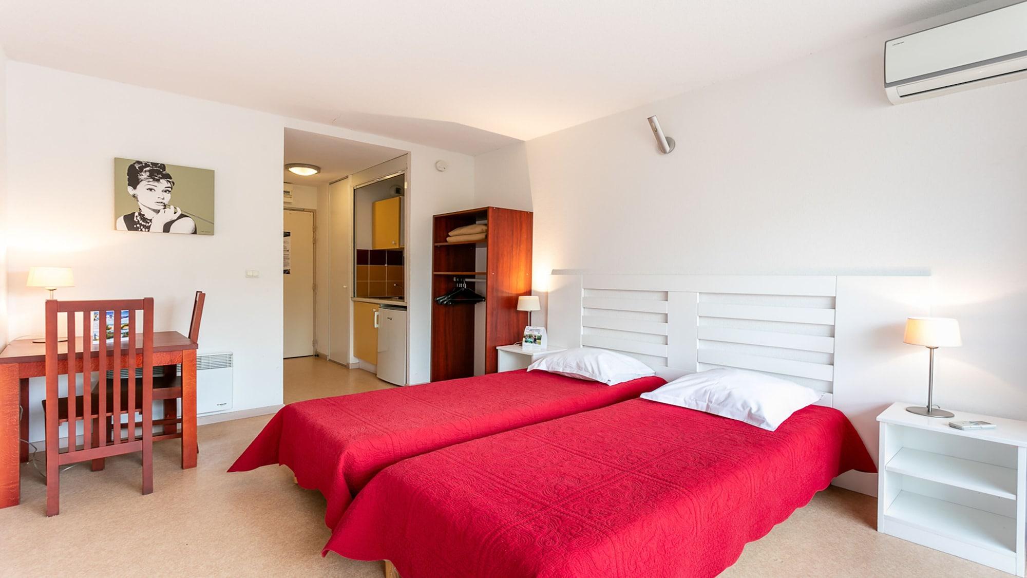 Vacanceole - Residence Le Saint Clair 阿格德 外观 照片